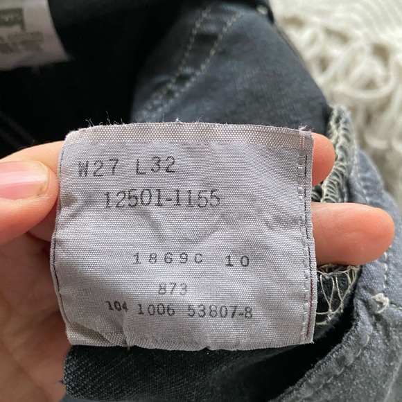 Levi’s shorts - Picture 3 of 3